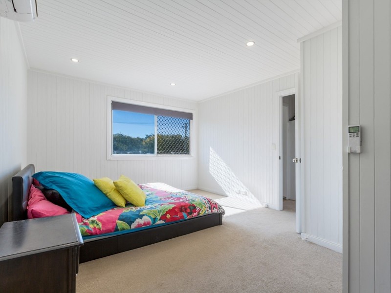 163 College Road, Karana Downs QLD 4306