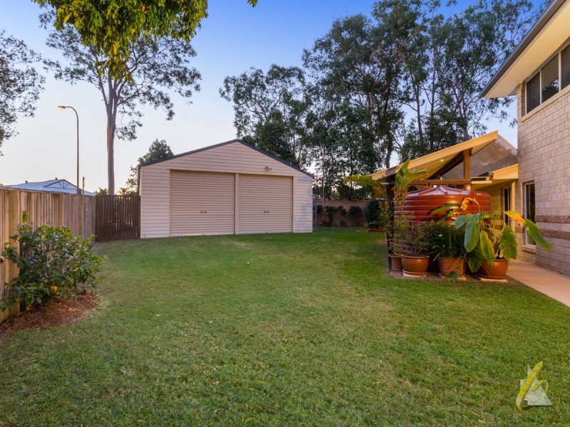24 Elm Pl, Heathwood QLD 4110