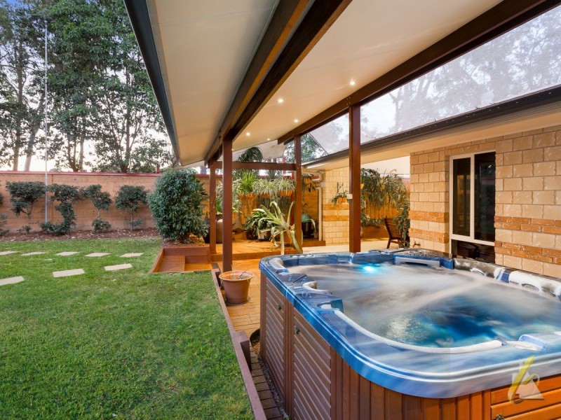 24 Elm Pl, Heathwood QLD 4110