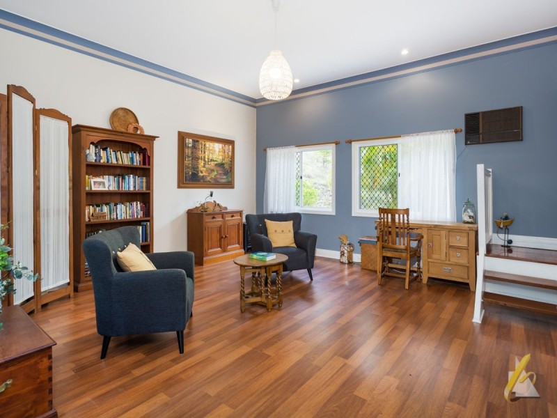 493 Gold Creek Road, Brookfield QLD 4069