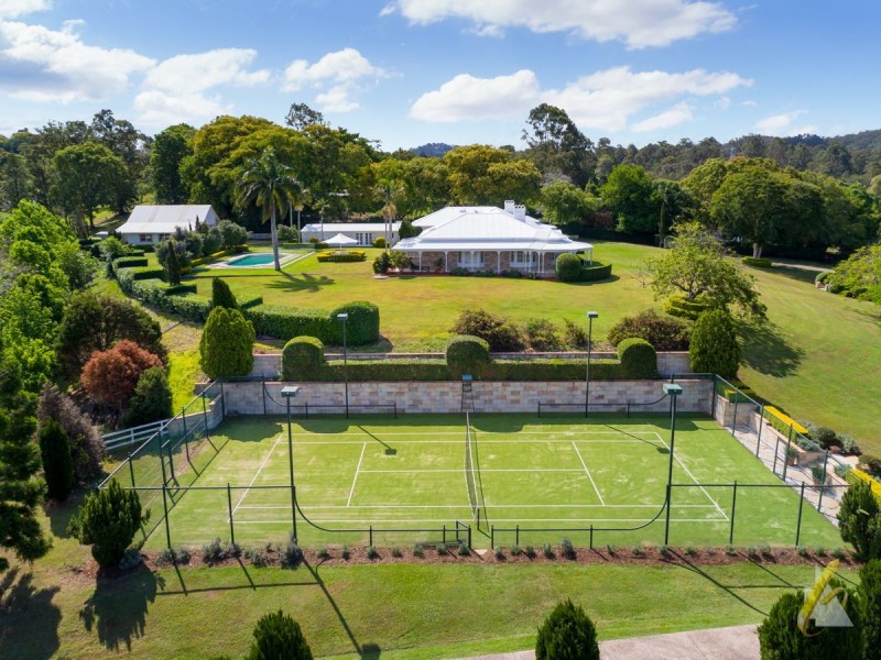 65 Upper Brookfield Road, Brookfield QLD 4069