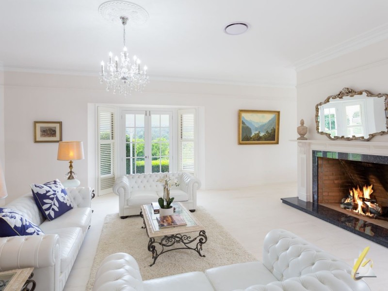 65 Upper Brookfield Road, Brookfield QLD 4069