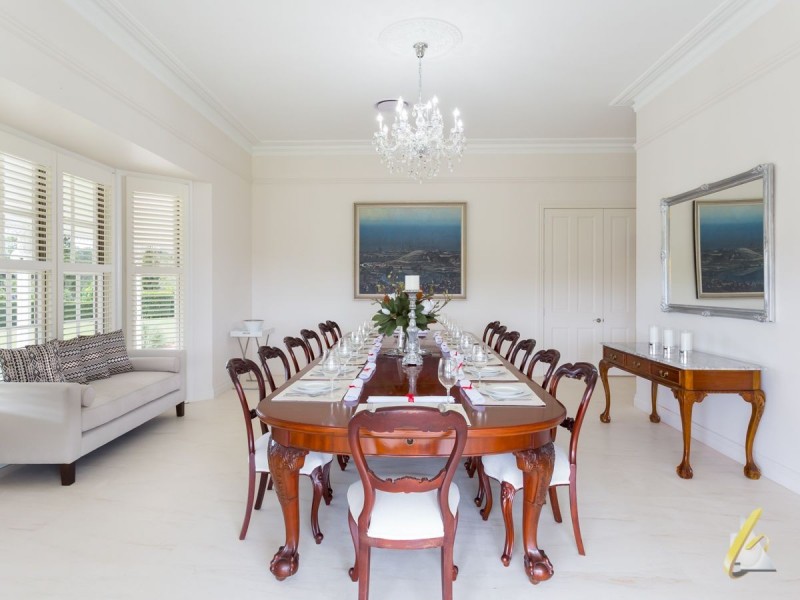 65 Upper Brookfield Road, Brookfield QLD 4069