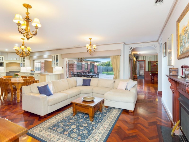 49 Landing Place, Moggill QLD 4070