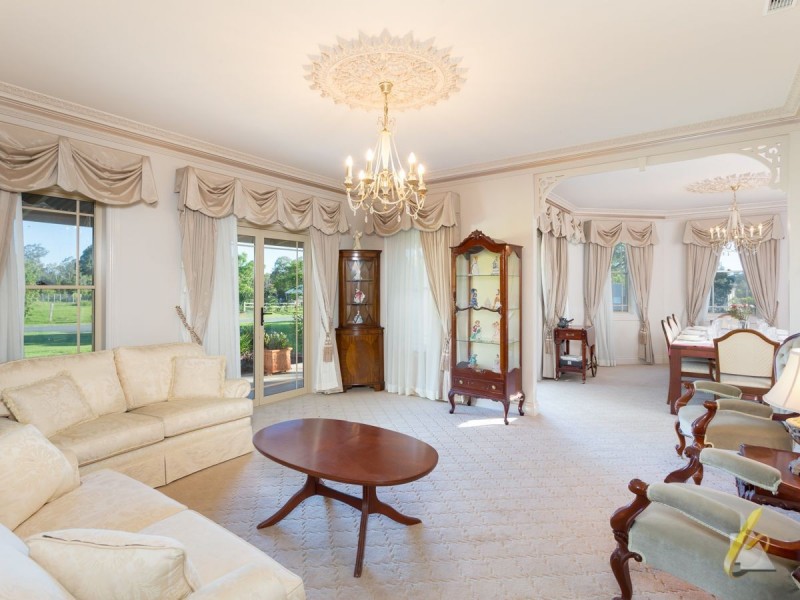 49 Landing Place, Moggill QLD 4070