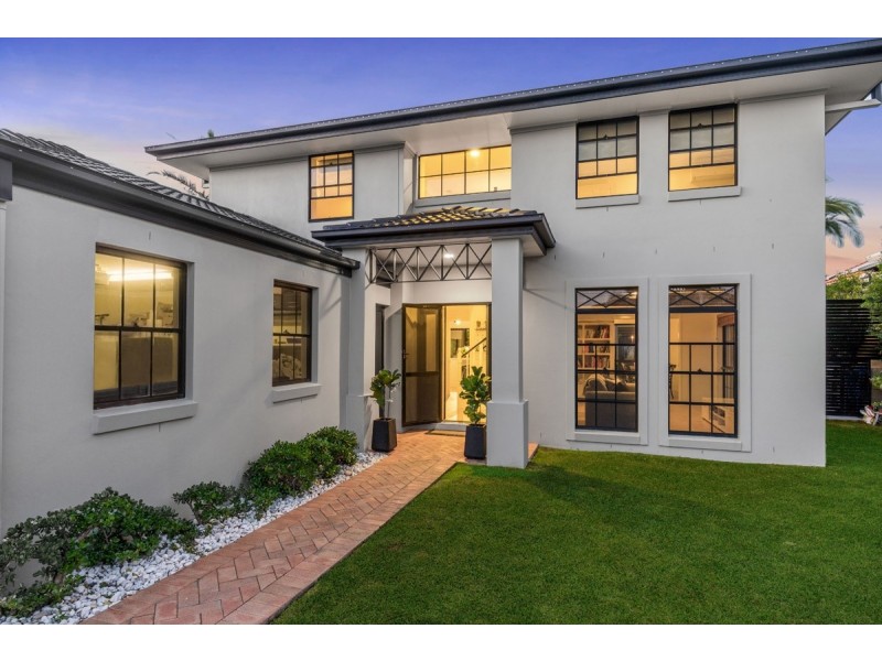 25 Amadeus Place, Westlake QLD 4074