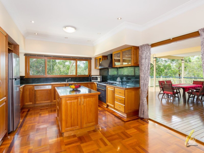 197 Red Cedar Road, Pullenvale QLD 4069