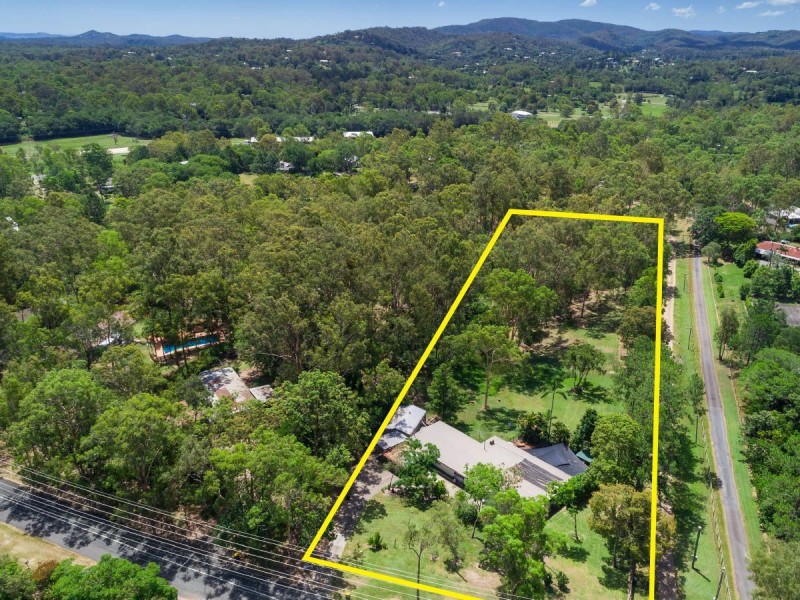 309 Pinjarra Road, Pinjarra Hills QLD 4069