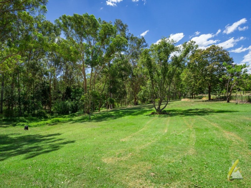 309 Pinjarra Road, Pinjarra Hills QLD 4069