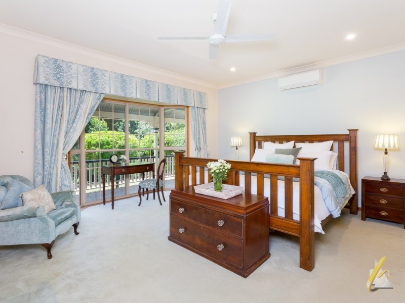 17 Dahmac Place, Pullenvale QLD 4069