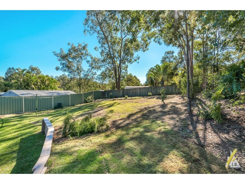 8 Takara Court, Karana Downs QLD 4306