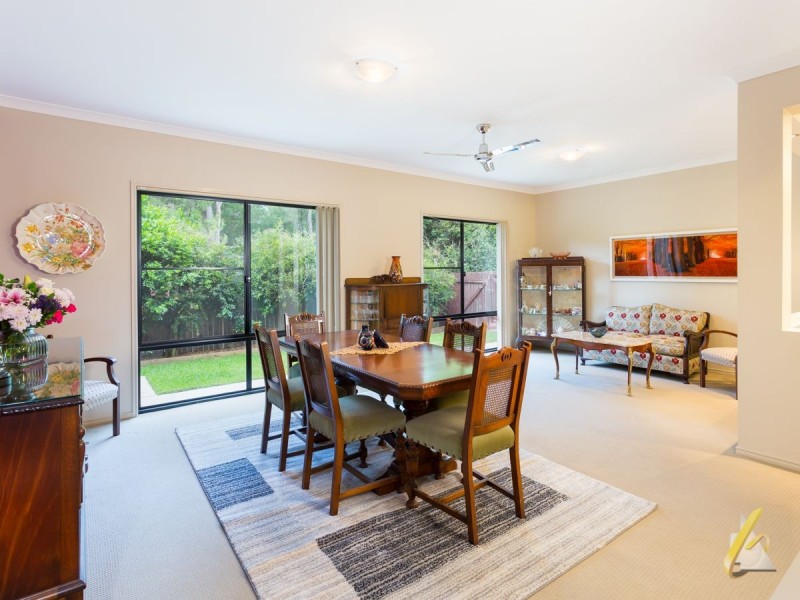 54 Yaggera Place, Bellbowrie QLD 4070
