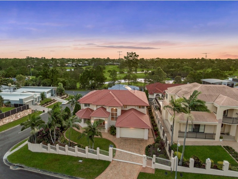 2 Drysdale Street, Mount Ommaney QLD 4074