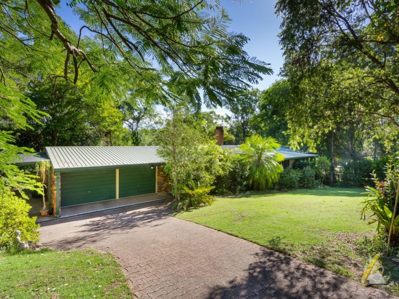 49 Woodfield Road, Pullenvale QLD 4069