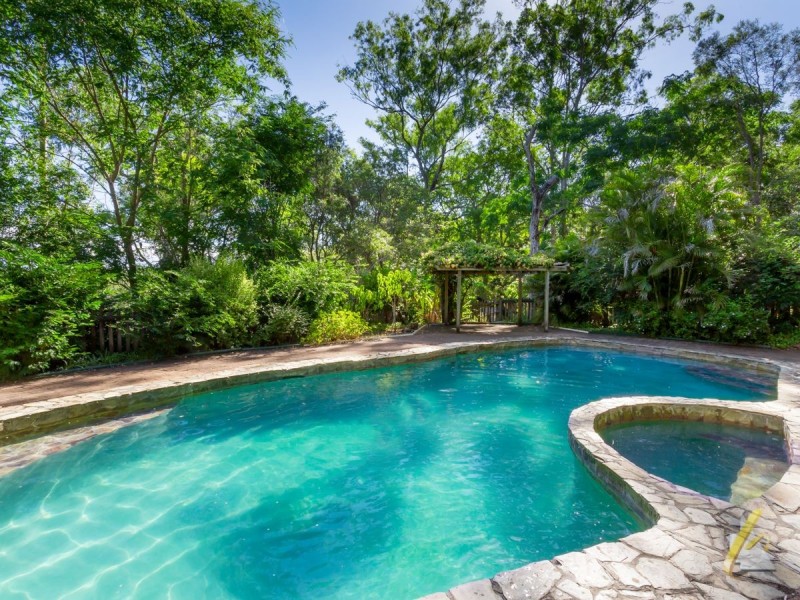 49 Woodfield Road, Pullenvale QLD 4069