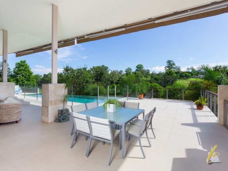 135 Airlie Road, Pullenvale QLD 4069