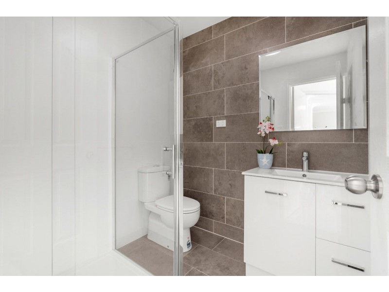 12 Richmond Place, Forest Lake QLD 4078