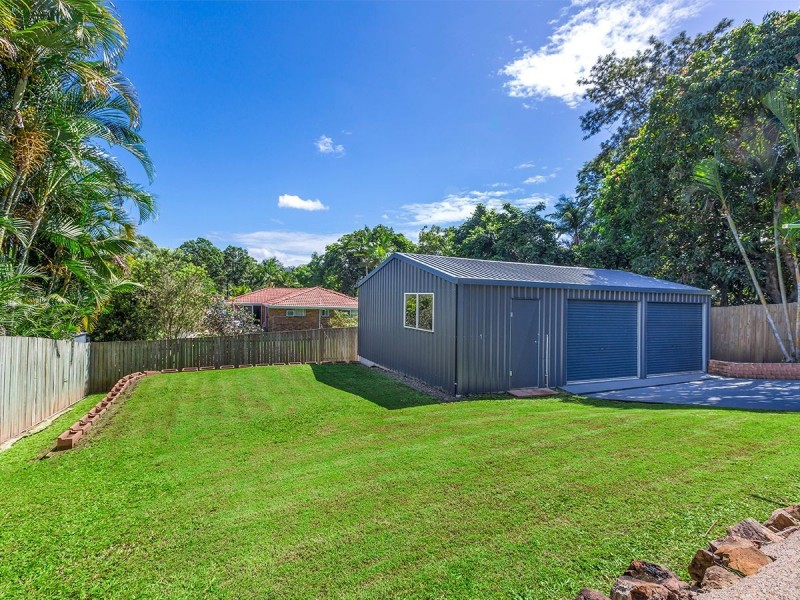 9 Karri Avenue, Karana Downs QLD 4306
