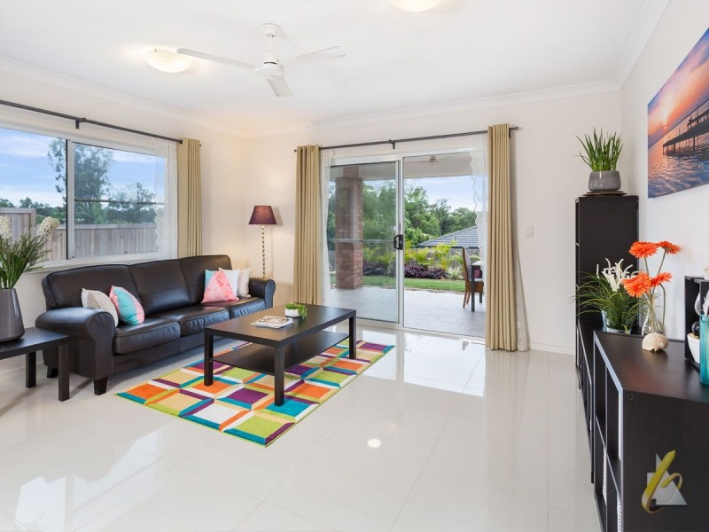 52 Priors Pocket Road, Moggill QLD 4070