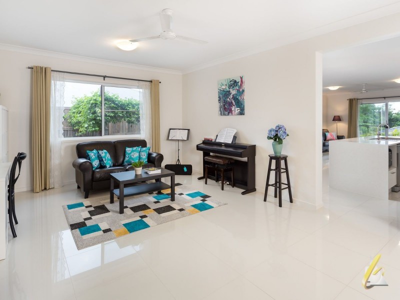 52 Priors Pocket Road, Moggill QLD 4070