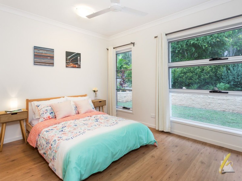 52 Priors Pocket Road, Moggill QLD 4070