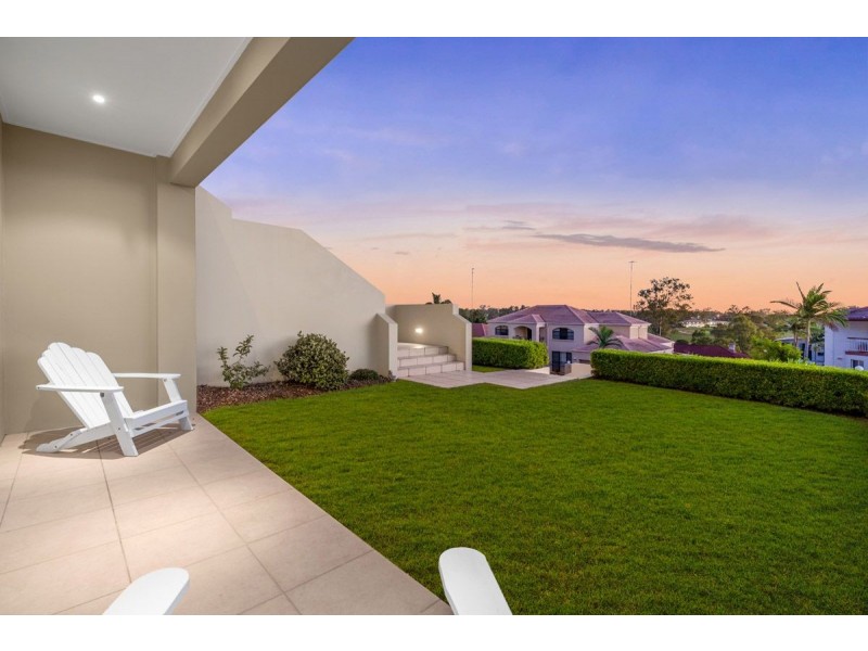 11 Drysdale Street, Mount Ommaney QLD 4074