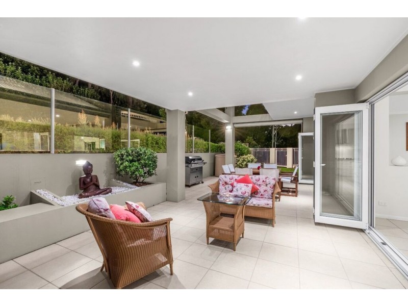 11 Drysdale Street, Mount Ommaney QLD 4074