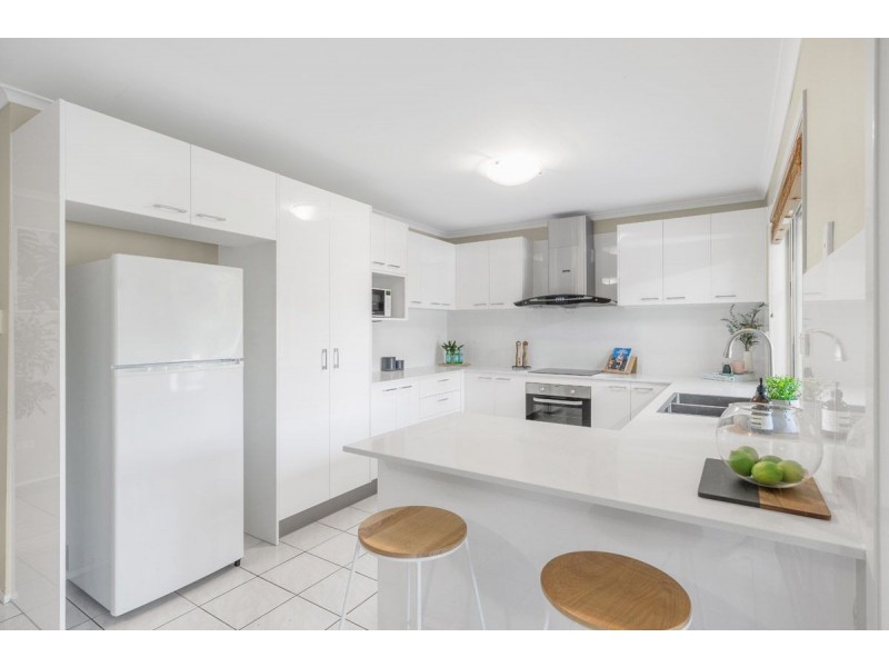 12 Narona Street, Middle Park QLD 4074