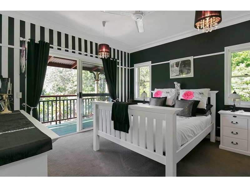 136 Hornsey Rd, Anstead QLD 4070