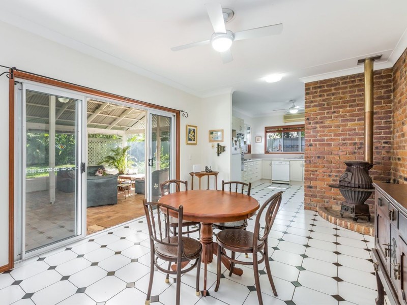 44 Tuckett Street, Kenmore Hills QLD 4069