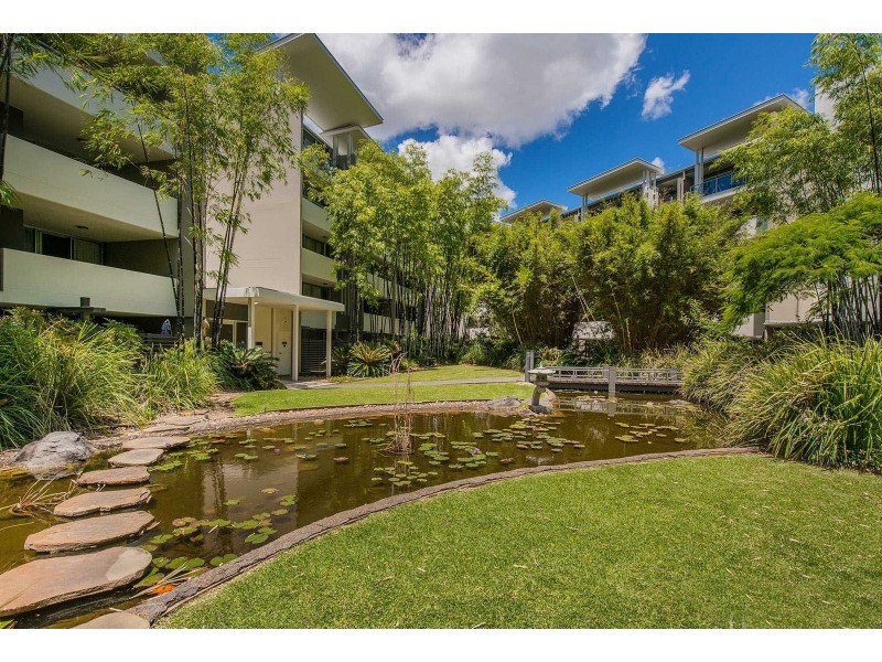 1702/141 Campbell Street, Bowen Hills QLD 4006