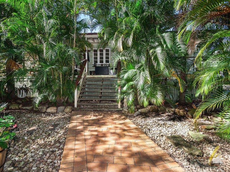 1 Yebri Street, Kallangur QLD 4503