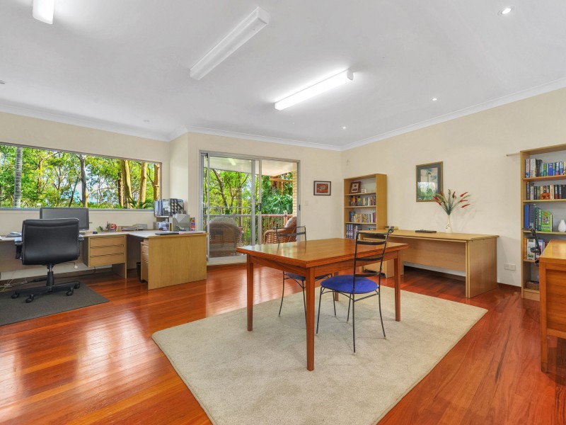 223 Pullenvale Road, Pullenvale QLD 4069