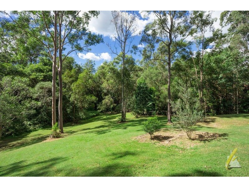 36 Yarula Close, Karana Downs QLD 4306
