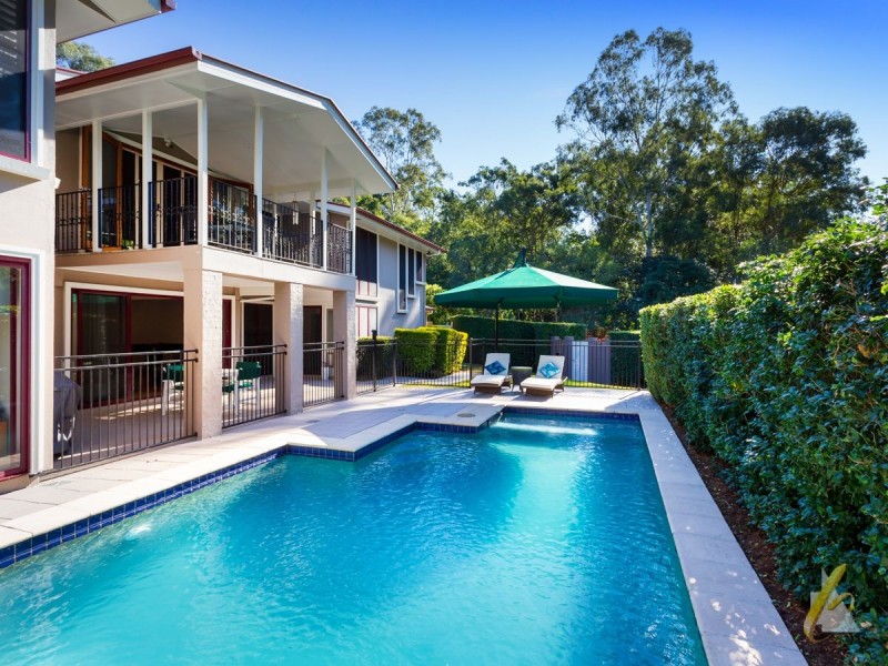 2 Ruth Miller Close, Fig Tree Pocket QLD 4069