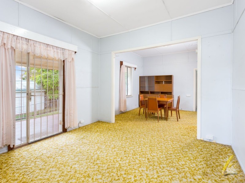 2 Gilson Street, Goodna QLD 4300