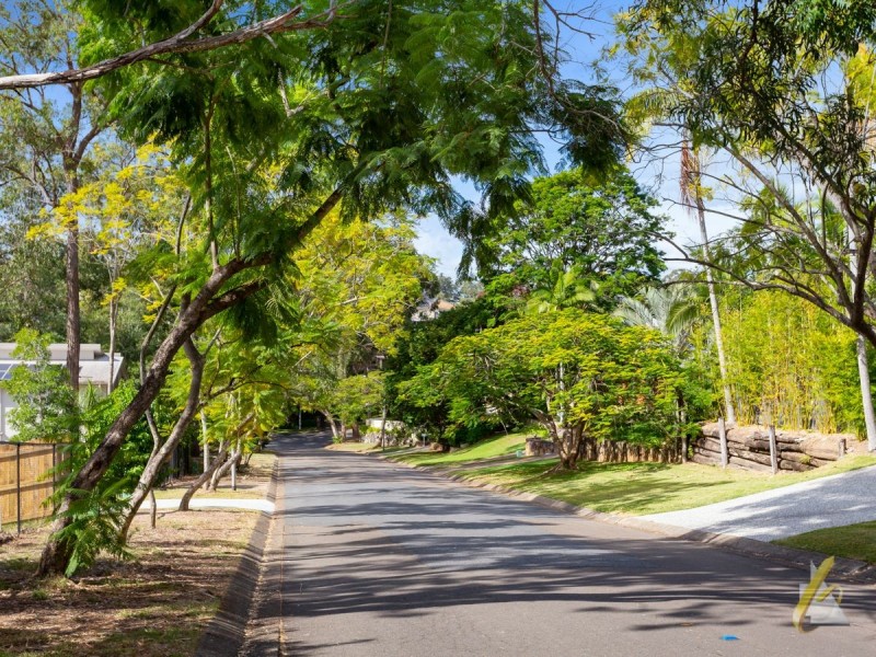 21 Norman Street, Fig Tree Pocket QLD 4069