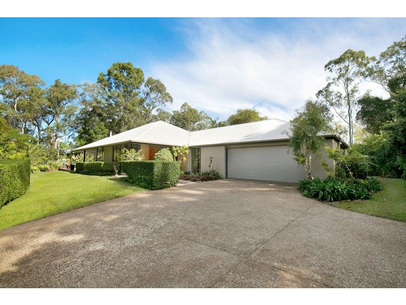 147 Huntingdale St, Pullenvale QLD 4069