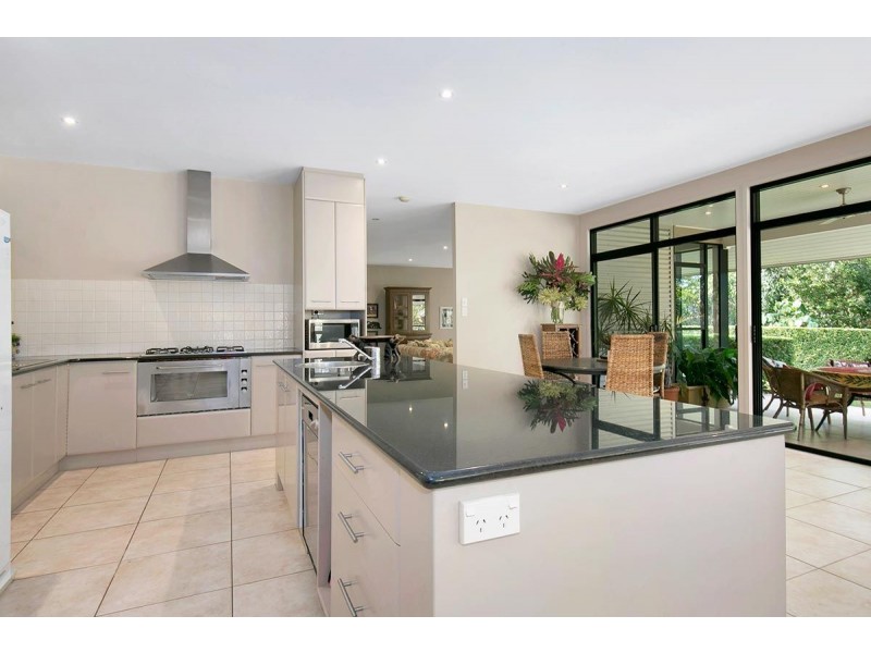 147 Huntingdale St, Pullenvale QLD 4069