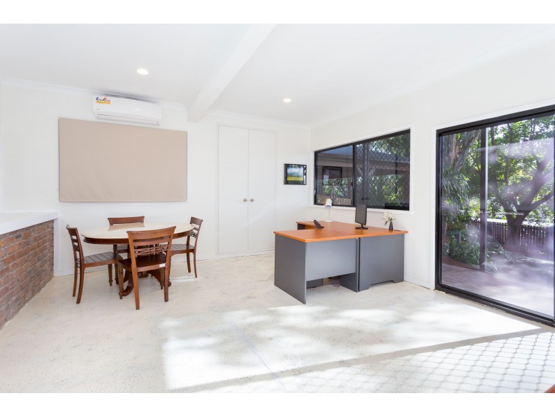 28 Sweetgum St, Bellbowrie QLD 4070