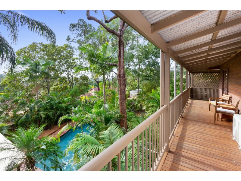 28 Sweetgum St, Bellbowrie QLD 4070