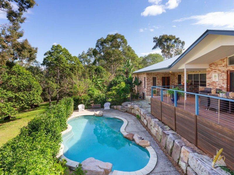 56 Triandra Place, Pullenvale QLD 4069