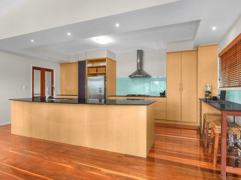 56 Triandra Place, Pullenvale QLD 4069