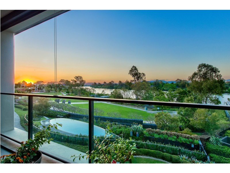 404/197 King Arthur Terrace, Tennyson QLD 4105