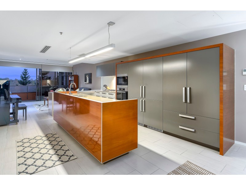 404/197 King Arthur Terrace, Tennyson QLD 4105