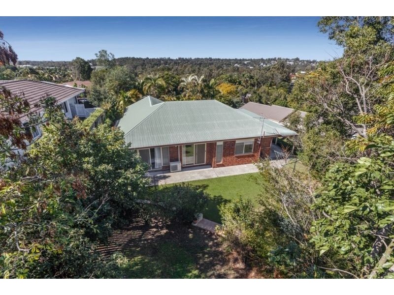 39 Cityview Road, Sinnamon Park QLD 4073