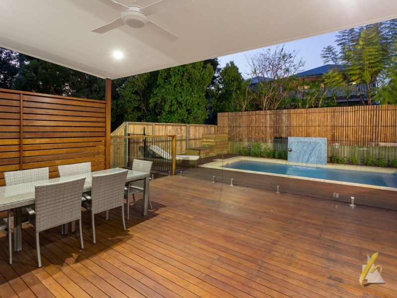 137A Payne St, Indooroopilly QLD 4068