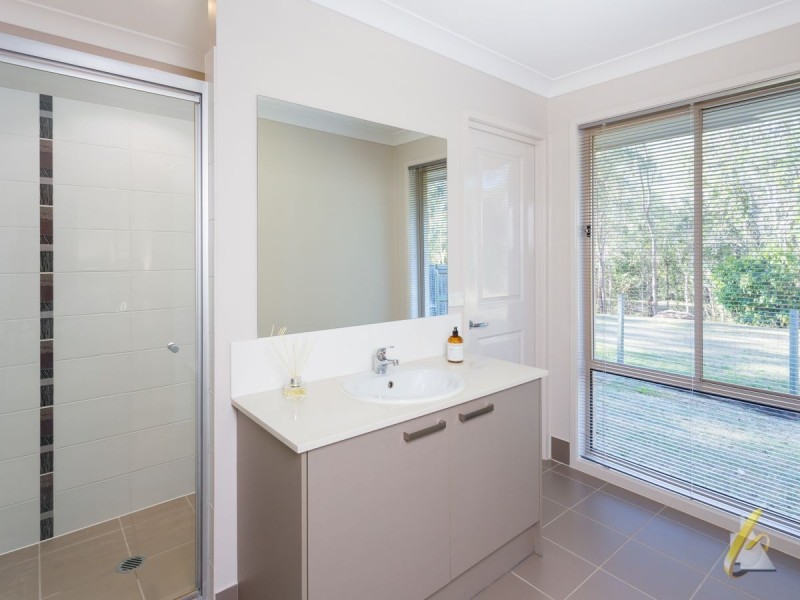 50 Kanangra Close, Karana Downs QLD 4306