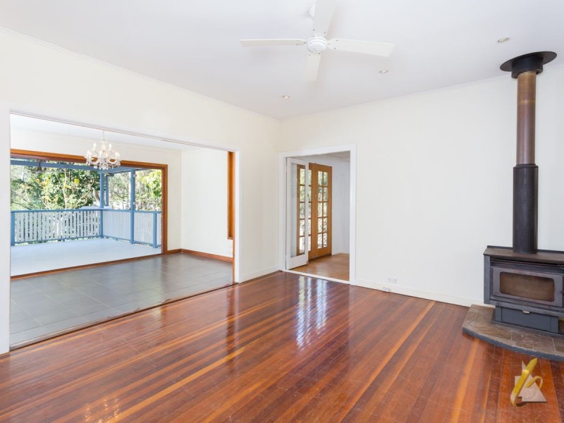 2734 Moggill Road, Pinjarra Hills QLD 4069