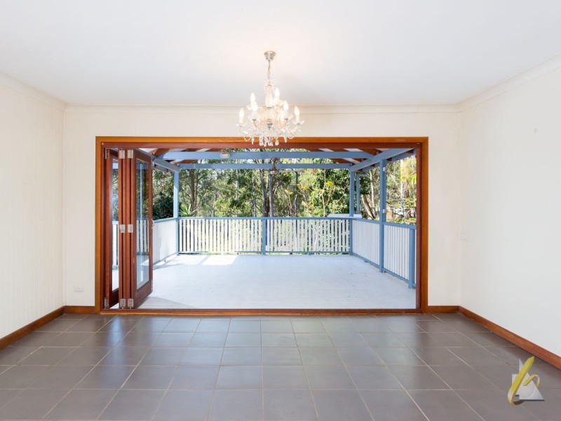 2734 Moggill Road, Pinjarra Hills QLD 4069